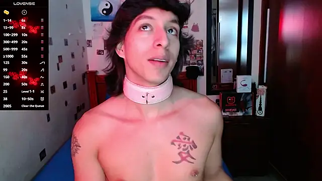 Snapshot of DannyPhantom555 chatting on November 12, 2025, 7:24 pm DannyPhantom555 online show from November 12, 2025, 7:24 pm