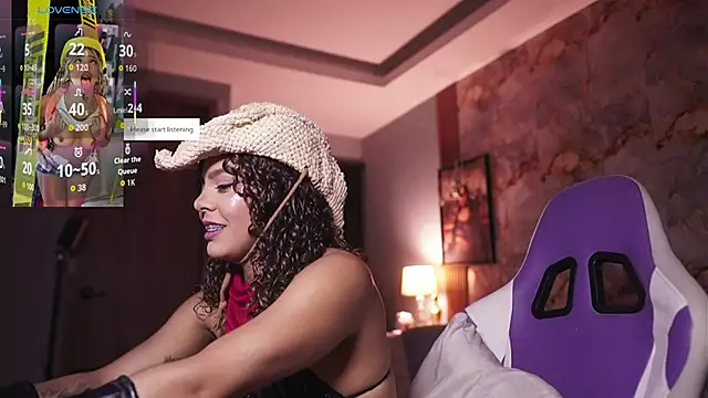 hannachris- online show from November 5, 2025, 11:27 pm