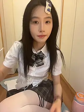 xixi gougou online show from November 27, 2025, 3:25 pm