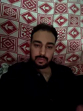 Aliii1657 online show from November 30, 2025, 11:53 pm