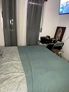 Wild2XXX online show from October 9, 2025, 11:52 am