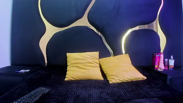 GabrielBrowm online show from September 15, 2025, 9:26 pm