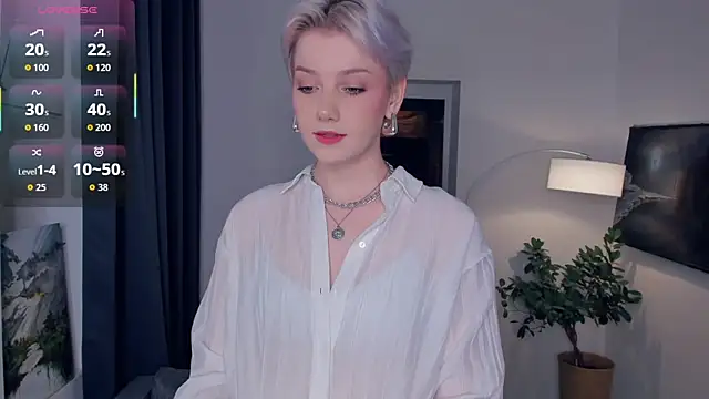 Snapshot of OdelynaAsp chatting on October 30, 2025, 11:55 am OdelynaAsp online show from October 30, 2025, 11:55 am