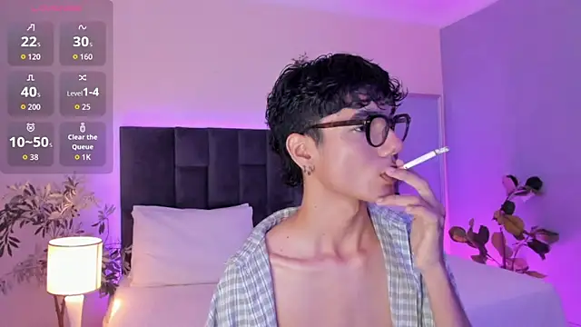 Phillicious   online show from November 21, 2025, 10:19 pm