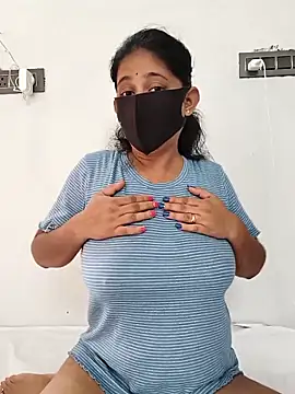 Snapshot of Your-Vedika chatting on September 20, 2025, 10:27 am Your-Vedika online show from September 20, 2025, 10:27 am