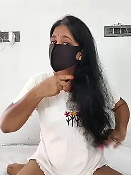 Snapshot of Your-Vedika chatting on September 28, 2025, 6:19 am Your-Vedika online show from September 28, 2025, 6:19 am
