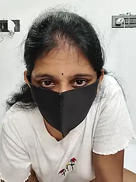 Snapshot of Your-Vedika chatting on September 28, 2025, 6:24 pm Your-Vedika online show from September 28, 2025, 6:24 pm