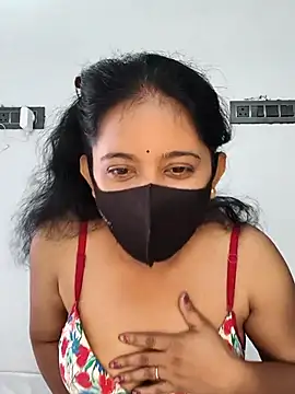 Snapshot of Your-Vedika chatting on October 6, 2025, 6:11 am Your-Vedika online show from October 6, 2025, 6:11 am