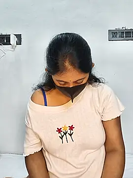 Snapshot of Your-Vedika chatting on October 10, 2025, 7:07 am Your-Vedika online show from October 10, 2025, 7:07 am