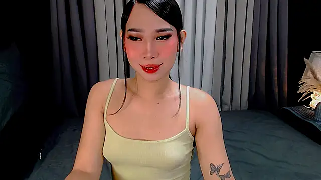 Snapshot of kisha_greyson chatting on October 5, 2025, 5:22 pm kisha greyson online show from October 5, 2025, 5:22 pm