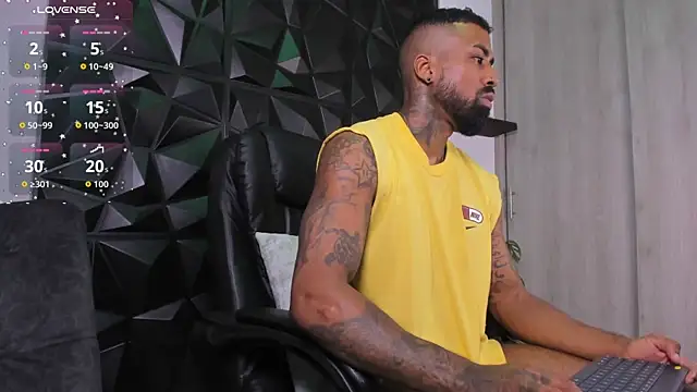 OstinDaniels online show from October 28, 2025, 8:55 pm