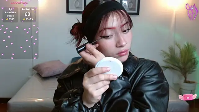 Snapshot of Evanss_lx chatting on September 11, 2025, 6:30 pm Evanss lx online show from September 11, 2025, 6:30 pm