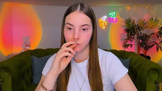 Snapshot of rad_rebel_ chatting on December 14, 2025, 9:14 am rad rebel online show from December 14, 2025, 9:14 am