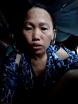 Snapshot of PhamPm70 chatting on November 8, 2025, 12:44 am PhamPm70 online show from November 8, 2025, 12:44 am