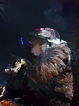 Snapshot of PhamPm70 chatting on December 5, 2025, 11:08 am PhamPm70 online show from December 5, 2025, 11:08 am