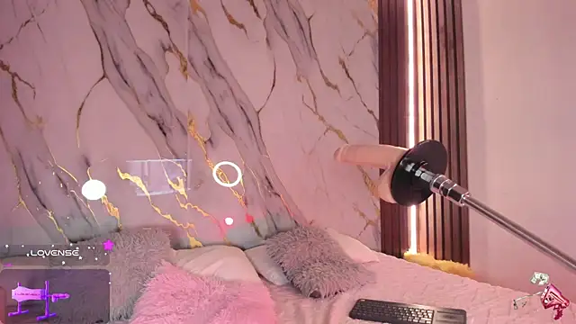 alicecute77 online show from September 27, 2025, 3:33 am