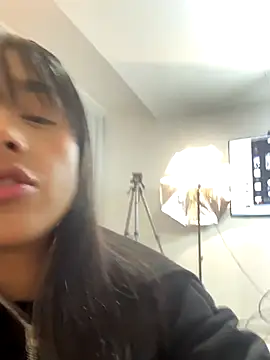 Aleja ruizz online show from October 26, 2025, 5:57 am