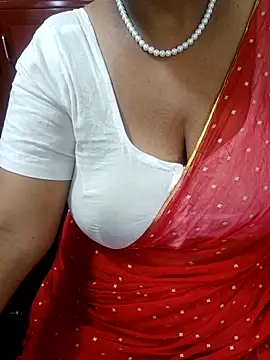 Snapshot of tami_lavanya chatting on September 10, 2025, 6:57 am tami lavanya online show from September 10, 2025, 6:57 am