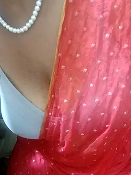 Snapshot of tami_lavanya chatting on September 13, 2025, 5:02 pm tami lavanya online show from September 13, 2025, 5:02 pm