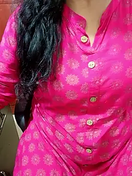 Snapshot of tami_lavanya chatting on September 15, 2025, 9:53 am tami lavanya online show from September 15, 2025, 9:53 am