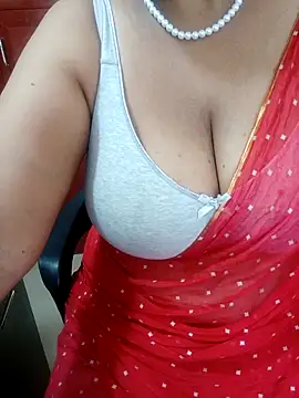 Snapshot of tami_lavanya chatting on October 4, 2025, 3:04 am tami lavanya online show from October 4, 2025, 3:04 am