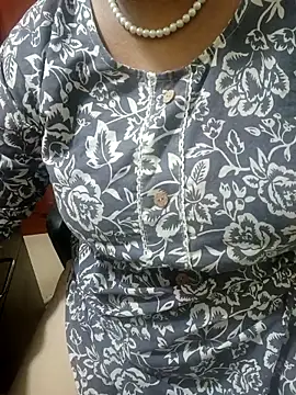 Snapshot of tami_lavanya chatting on October 4, 2025, 5:55 pm tami lavanya online show from October 4, 2025, 5:55 pm