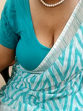 Snapshot of tami_lavanya chatting on November 8, 2025, 5:01 pm tami lavanya online show from November 8, 2025, 5:01 pm