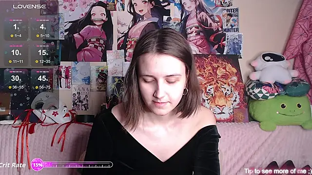 Snapshot of AliceChio chatting on November 5, 2025, 10:37 am AliceChio online show from November 5, 2025, 10:37 am