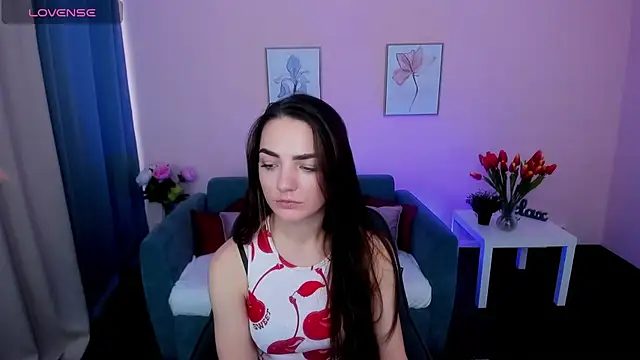 Snapshot of MyEllaLuvs chatting on September 16, 2025, 1:23 pm MyEllaLuvs online show from September 16, 2025, 1:23 pm