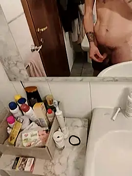 Snapshot of Baldassarre1990 chatting on November 5, 2025, 2:22 am Baldassarre1990 online show from November 5, 2025, 2:22 am