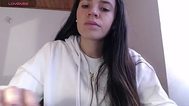 Snapshot of Skylar_Serenity chatting on November 23, 2025, 2:39 pm Skylar Serenity online show from November 23, 2025, 2:39 pm