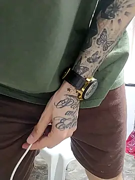 giannis090 online show from September 9, 2025, 9:25 pm