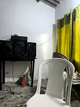 giannis090 online show from October 16, 2025, 9:38 pm