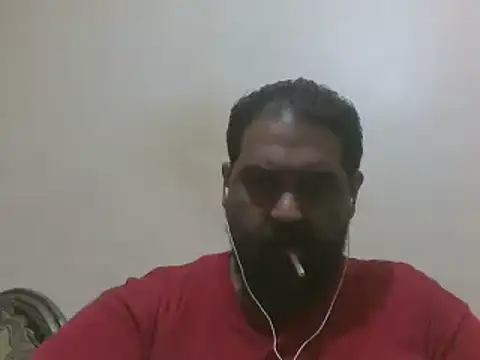 elpoop7305 online show from November 14, 2025, 12:26 pm