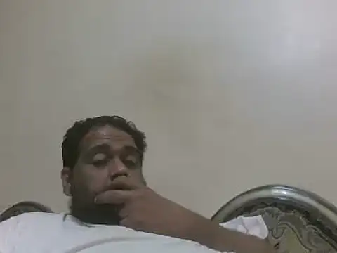 elpoop7305 online show from December 2, 2025, 1:28 pm