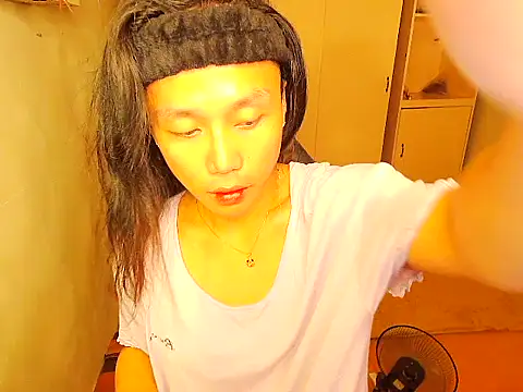 YourNikkieXxx online show from November 2, 2025, 9:00 am