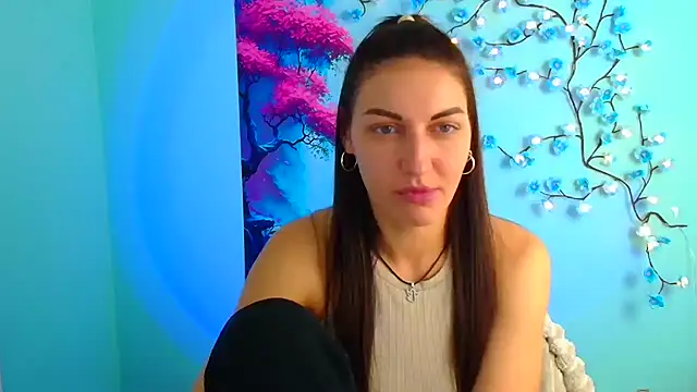 Snapshot of Aurora_Loveu chatting on November 10, 2025, 7:18 am Aurora Loveu online show from November 10, 2025, 7:18 am