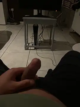 Snapshot of geilheit12 chatting on October 19, 2025, 12:22 am geilheit12 online show from October 19, 2025, 12:22 am