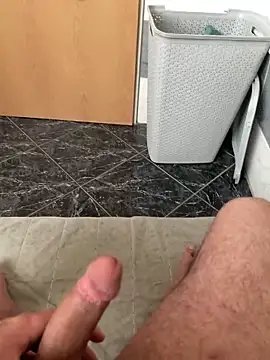 Snapshot of geilheit12 chatting on November 20, 2025, 1:22 pm geilheit12 online show from November 20, 2025, 1:22 pm