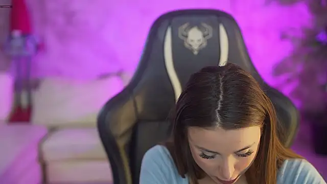 Luna secretgirl online show from November 23, 2025, 8:03 am