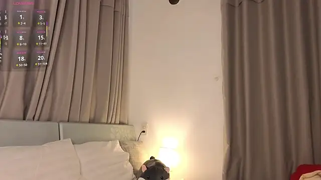 Snapshot of Alice_1n_Wonderland_ chatting on November 27, 2025, 12:13 am Alice 1n Wonderland online show from November 27, 2025, 12:13 am