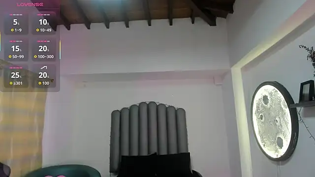 Snapshot of chubby_sexy_ chatting on December 1, 2025, 12:43 pm chubby sexy online show from December 1, 2025, 12:43 pm