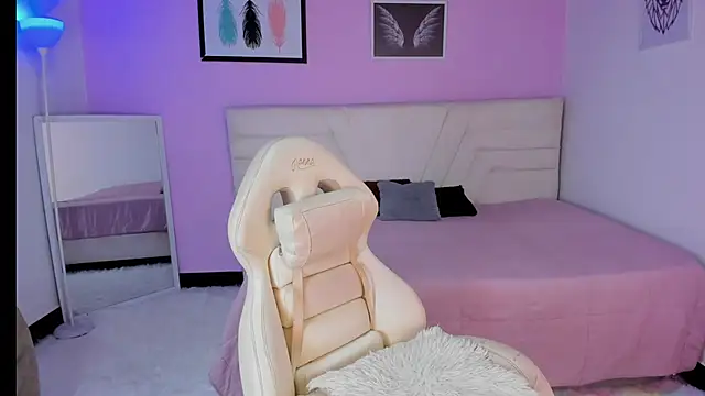 Snapshot of fressittalove01 chatting on November 13, 2025, 3:55 pm fressittalove01 online show from November 13, 2025, 3:55 pm