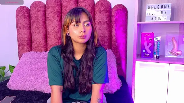 Conejita 420 online show from November 28, 2025, 9:28 pm