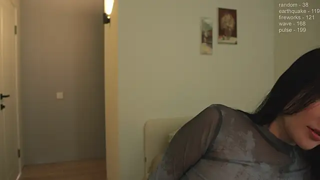  JiKey  online show from February 4, 2025, 11:38 am