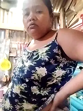 hot mom13 online show from September 27, 2025, 6:18 am