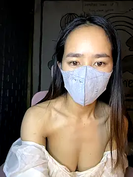 TiNa 04 online show from September 26, 2025, 3:05 pm