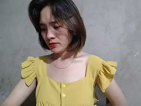 Lyzizi lovely09 online show from October 15, 2025, 1:28 am