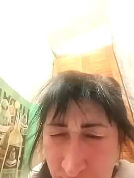 Snapshot of Funny_Karina chatting on October 17, 2025, 5:10 am Funny Karina online show from October 17, 2025, 5:10 am
