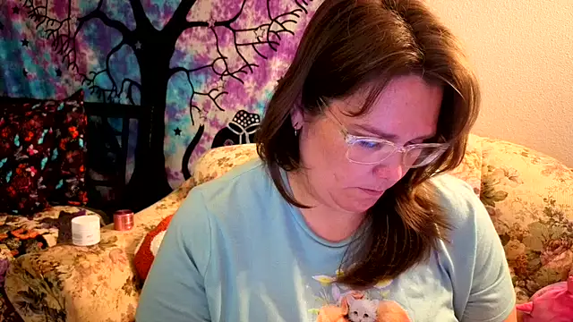 Snapshot of Princess__Kitty__ chatting on October 16, 2025, 6:42 pm Princess  Kitty   online show from October 16, 2025, 6:42 pm